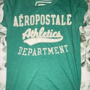 sm/p green aéropostale athletics department shirt
